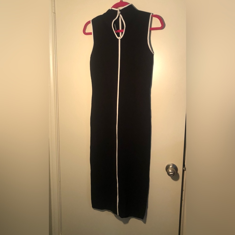 ELIE TAHARI Women Medium Black White Sleeveless Mock Neck Fitted Dress
